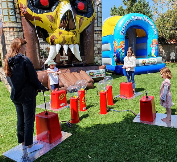 Balloon Blaster It's Party Time Jumping Castles Shepparton